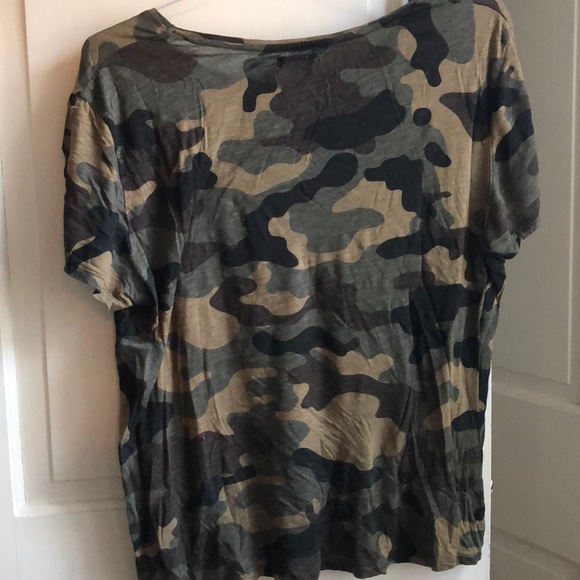 Camo tee - Picture 2 of 3